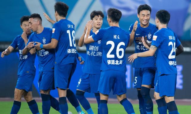 【中超】韦世豪头球暴扣+世界波 三镇2比0沧州